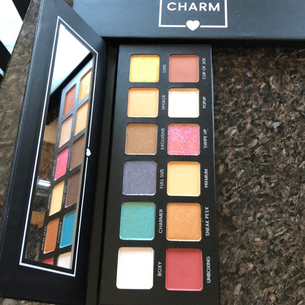 Boxycharm Eyeshadow Palette